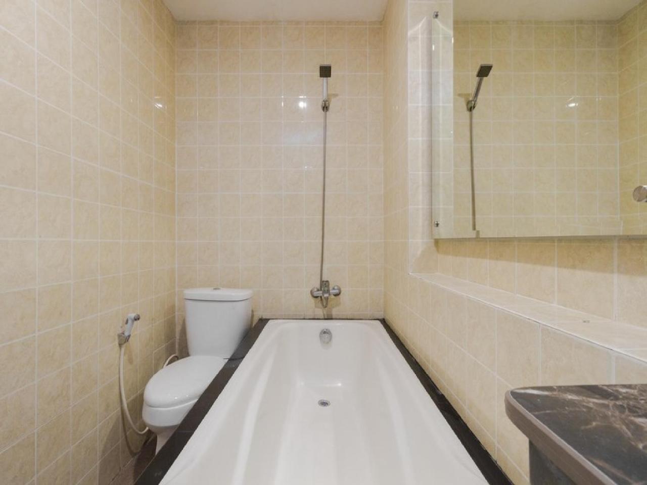Reddoorz Plus @ Boulevard Panakkukang Makassar Dış mekan fotoğraf